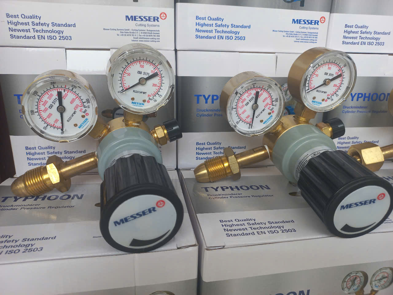 Van điều áp khí Argon Typhoon Messer Đức - Công ty TNHH Favigas